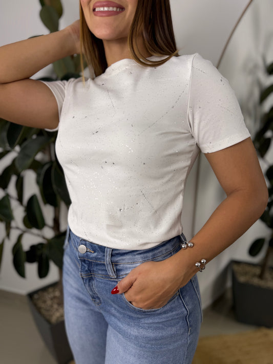 Blusa blanca destellos plateados
